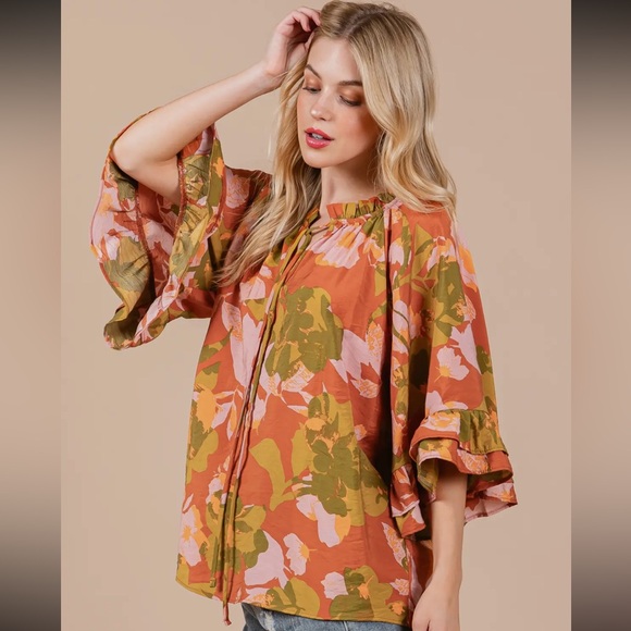 Boho Floral Print Split Mock Neck Blouse - Picture 4 of 5